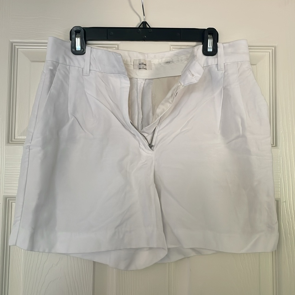 Aritzia Effortless Linen 5” Short